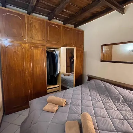 Apartment Campo De' Fiori View
